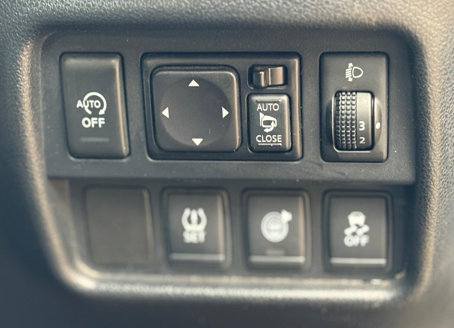 Used Nissan Juke 2014 for sale - 76859383: Photo 43