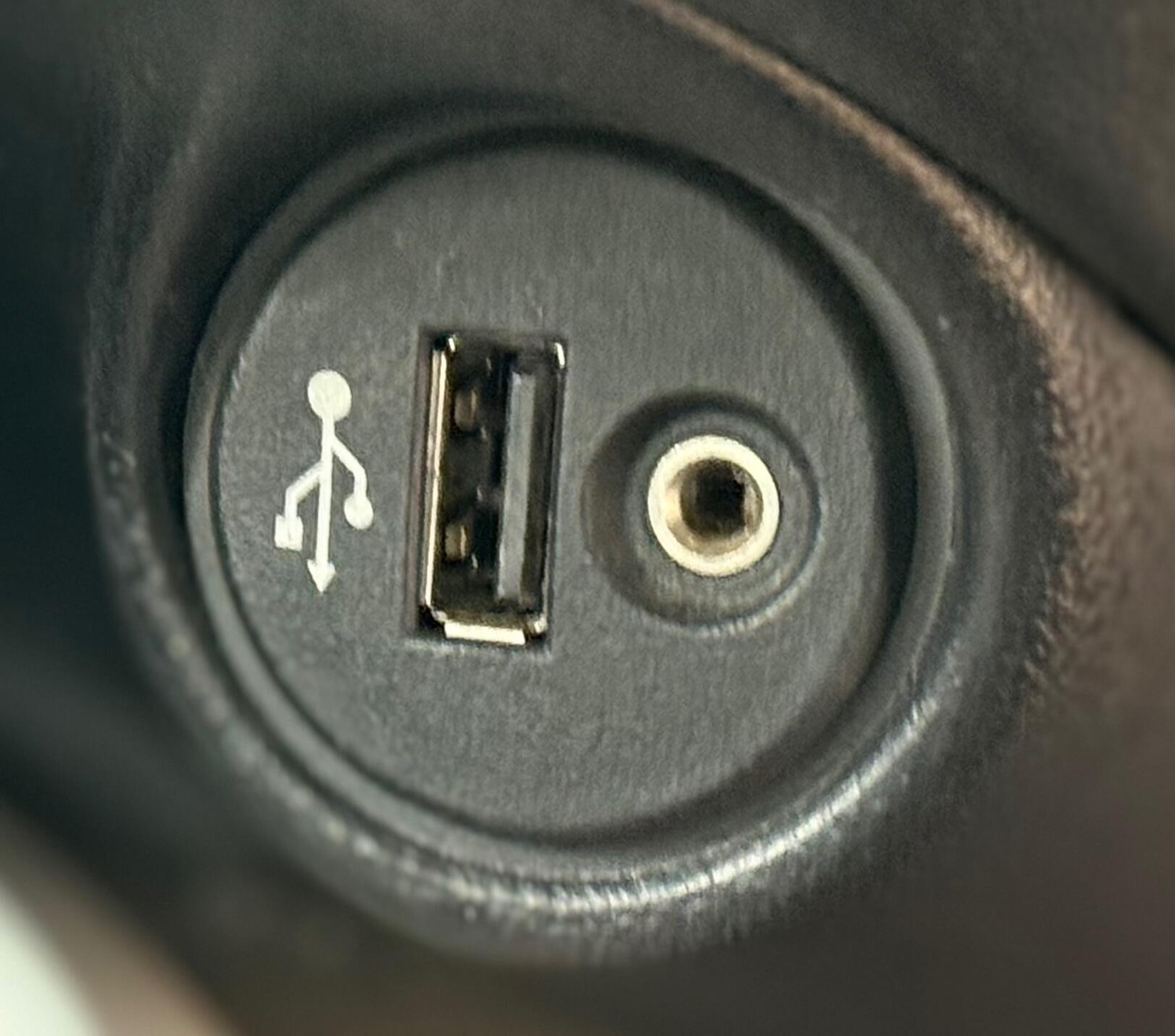 Used Nissan Juke 2014 for sale - 76859383: Photo 44