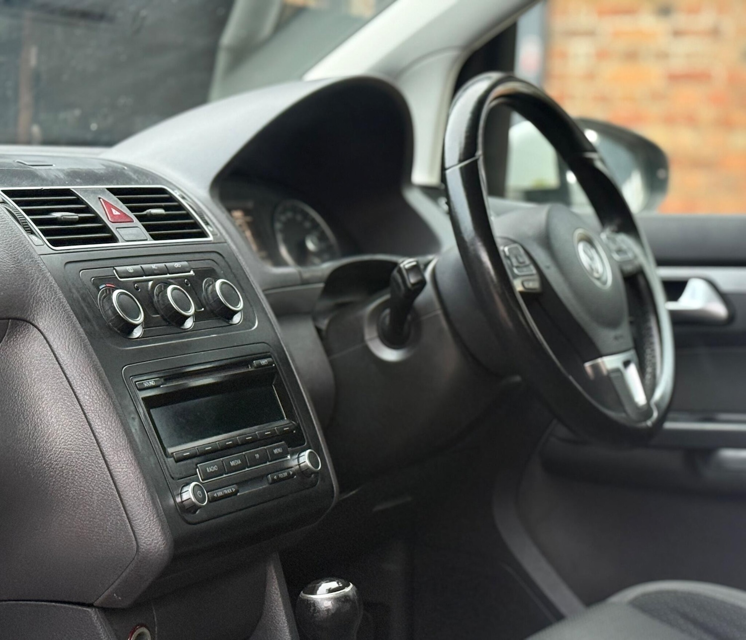 Used Volkswagen Touran 2012 for sale - 76969091: Photo 16