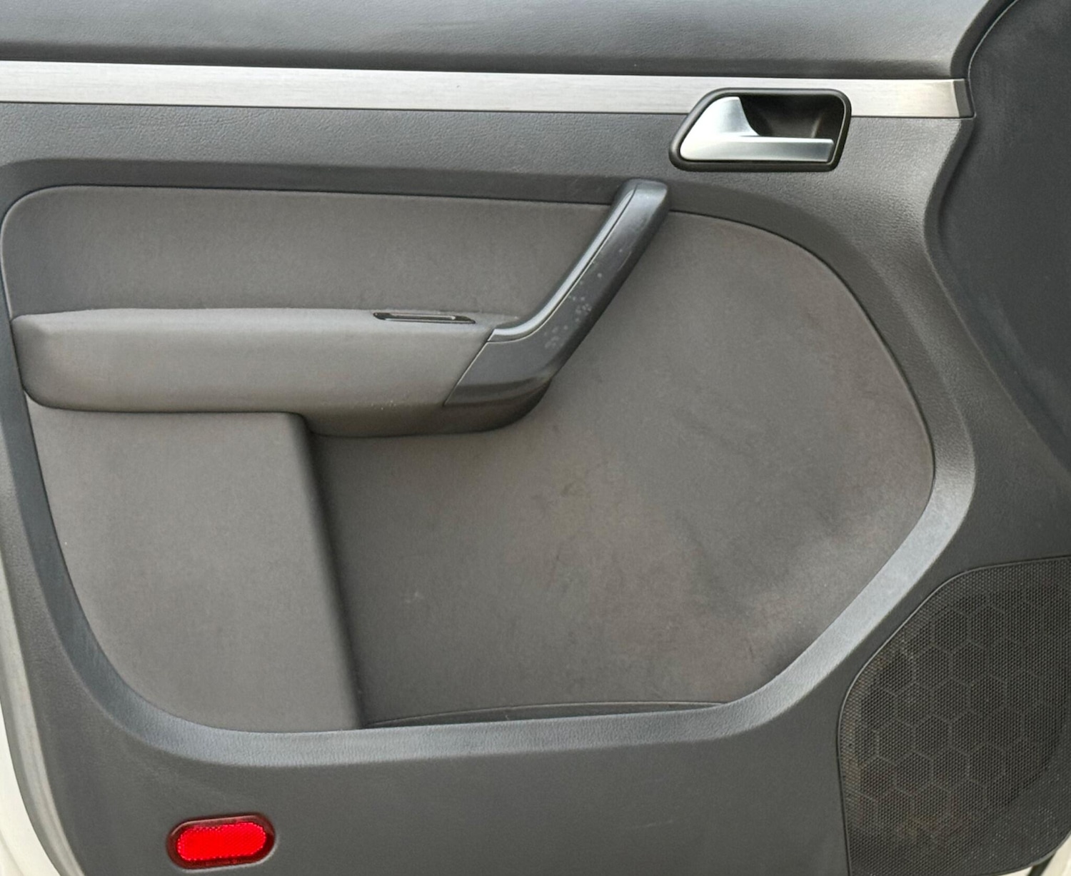 Used Volkswagen Touran 2012 for sale - 76969091: Photo 18