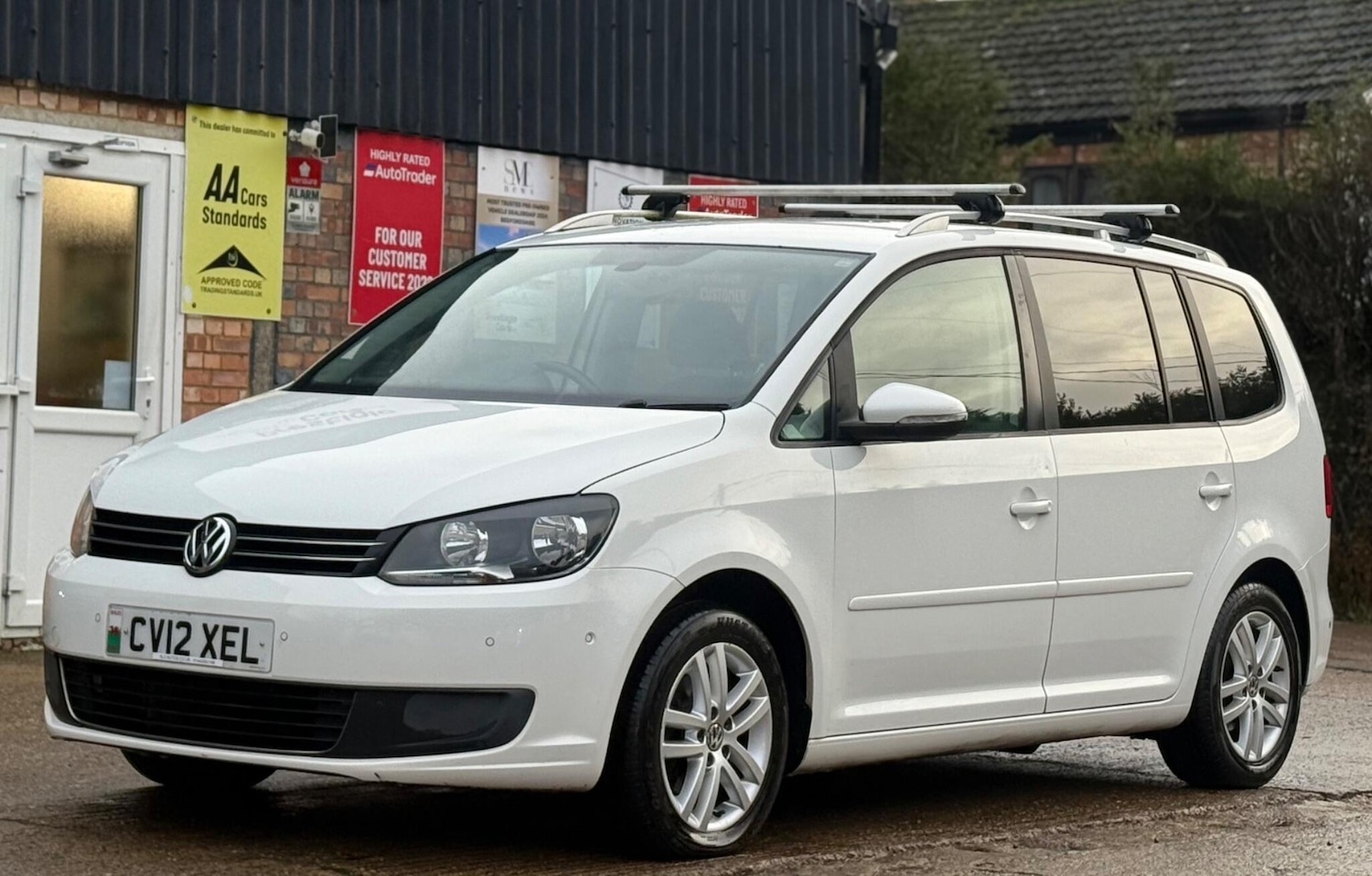 Used Volkswagen Touran 2012 for sale - 76969091: Photo 5