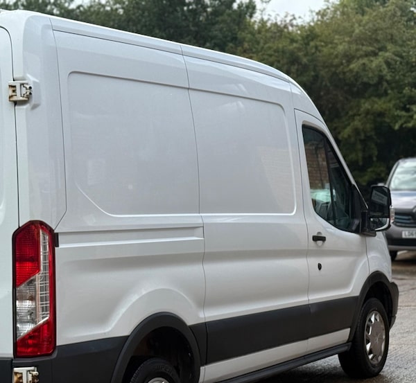 Used Ford Transit 2017 for sale - 75713519: Photo 32