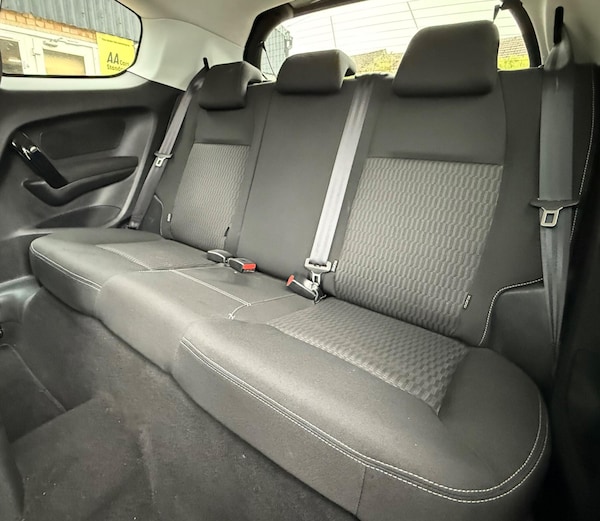 Used Peugeot 208 2018 for sale - 76236898: Photo 19