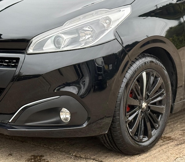 Used Peugeot 208 2018 for sale - 76236898: Photo 25