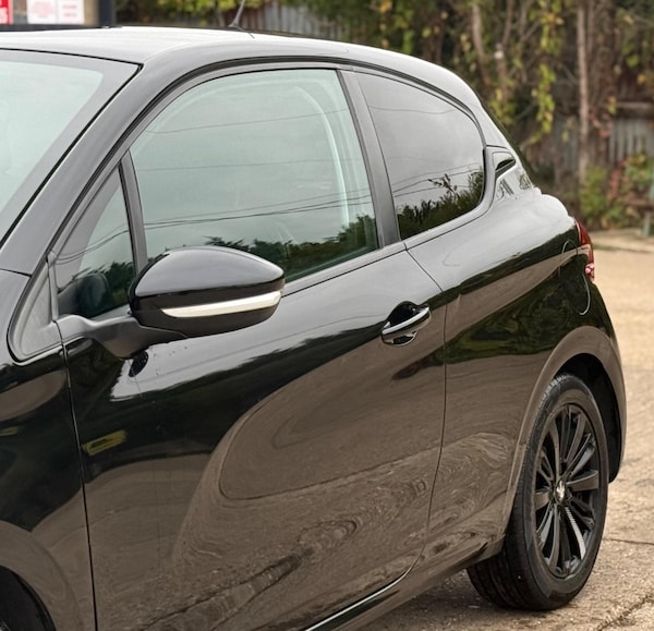 Used Peugeot 208 2018 for sale - 76236898: Photo 26