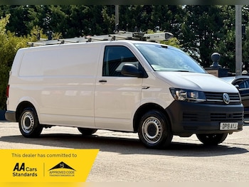 Used Volkswagen Transporter 2019 for sale - 79490135: Photo