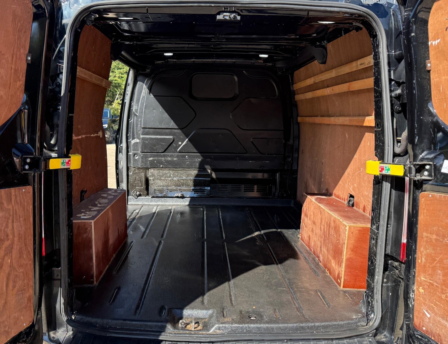 Used Ford Transit Custom 2018 for sale - 76036506: Photo 18