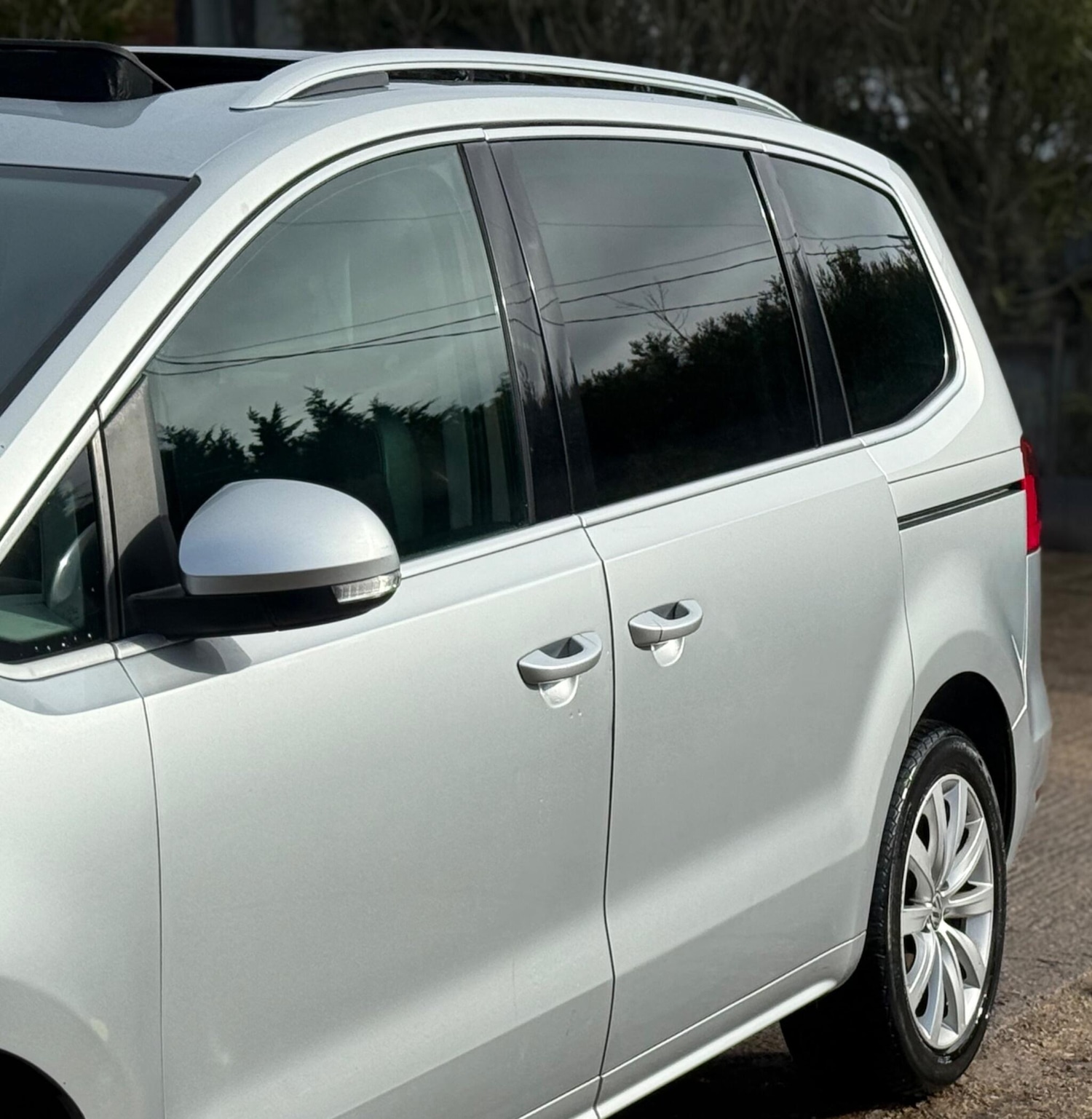 Used Volkswagen Sharan 2011 for sale - 77446275: Photo 32