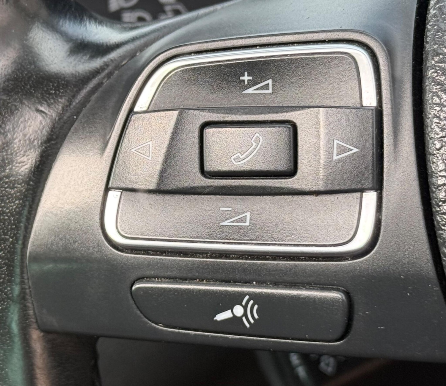 Used Volkswagen Sharan 2011 for sale - 77446275: Photo 45