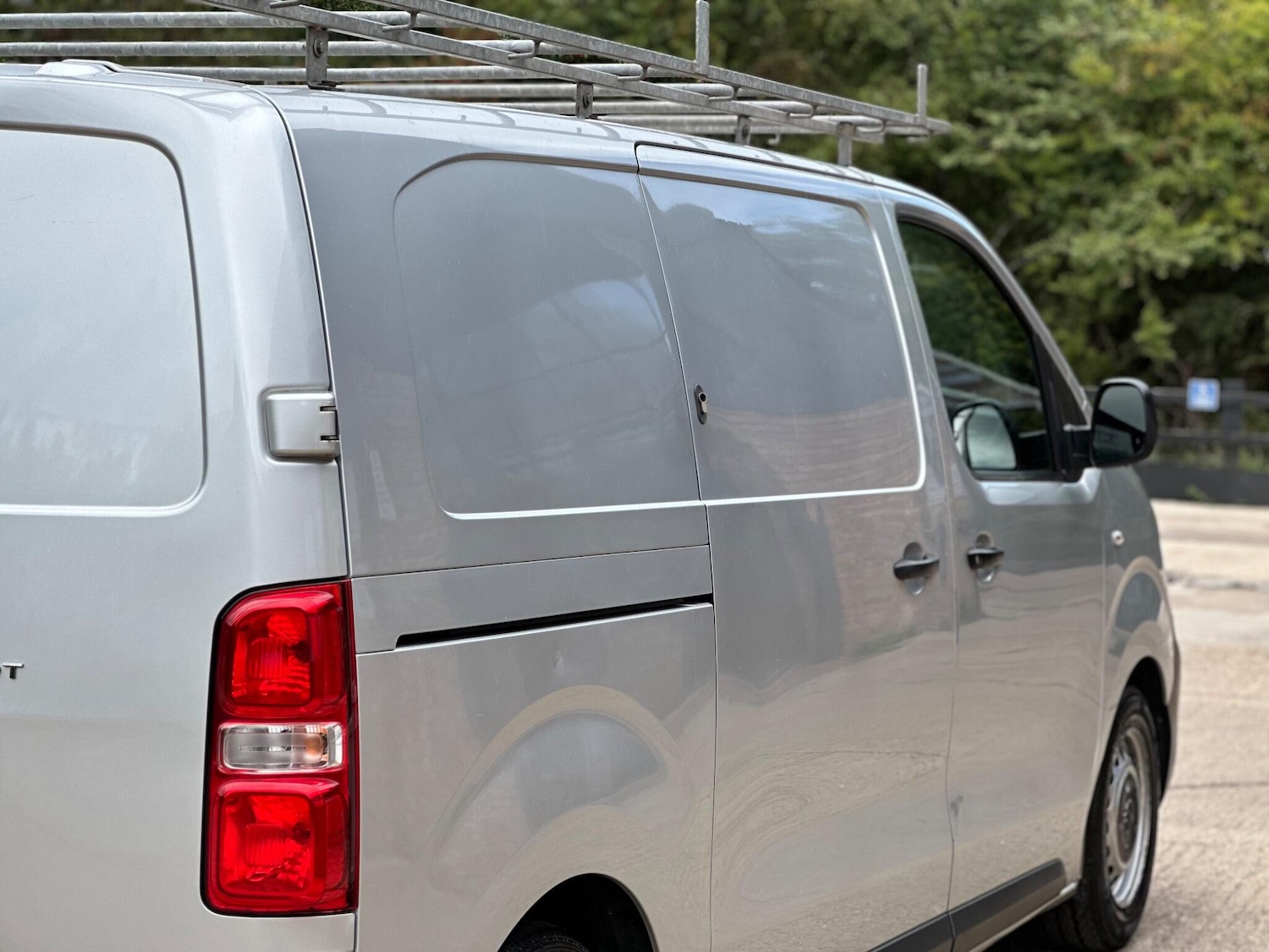 Used Peugeot Expert 2019 for sale - 76273746: Photo 30