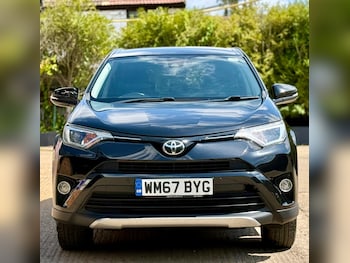 Used Toyota RAV4 2017 for sale - 79198235: Photo