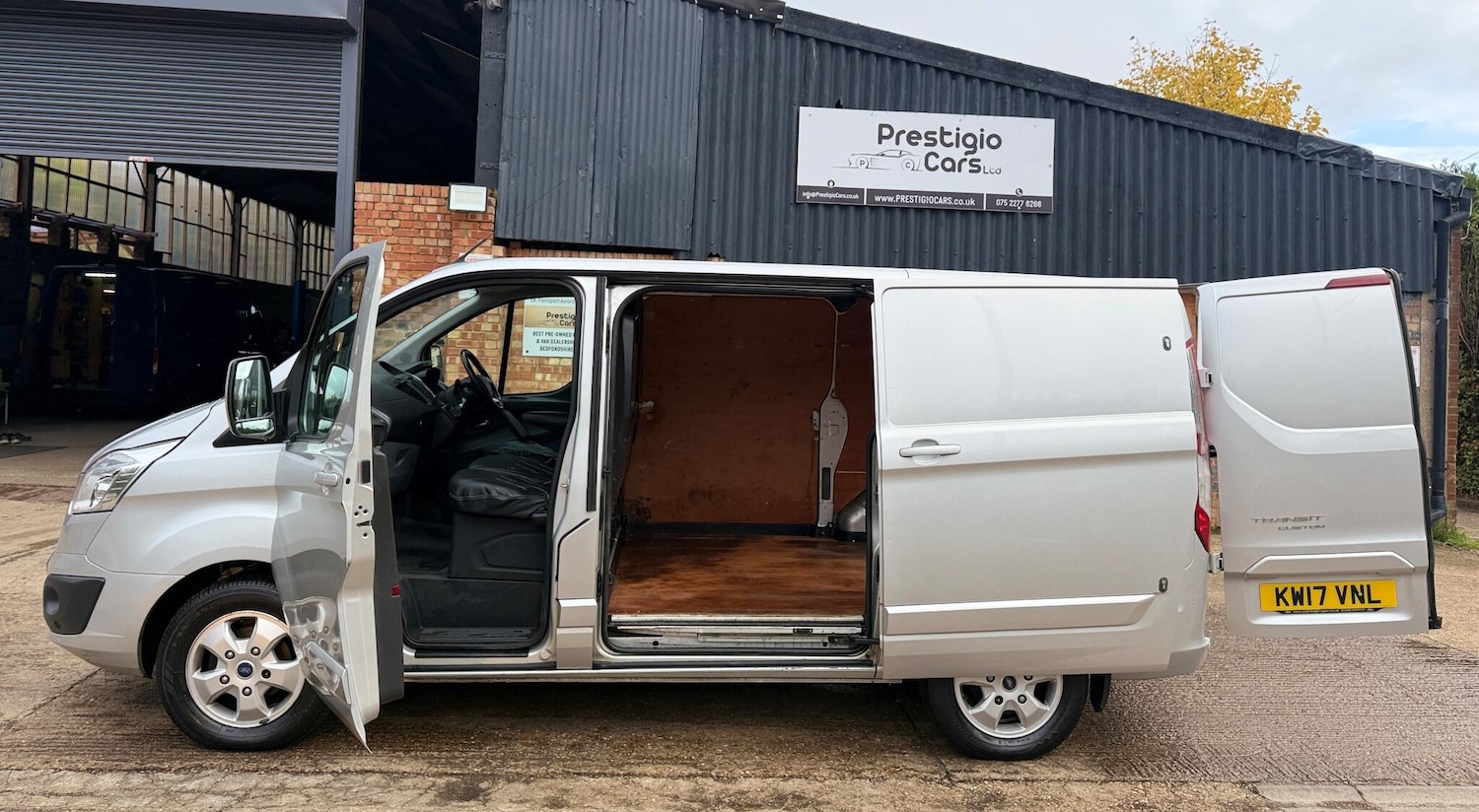 Used Ford Transit Custom 2017 for sale - 76330441: Photo 16