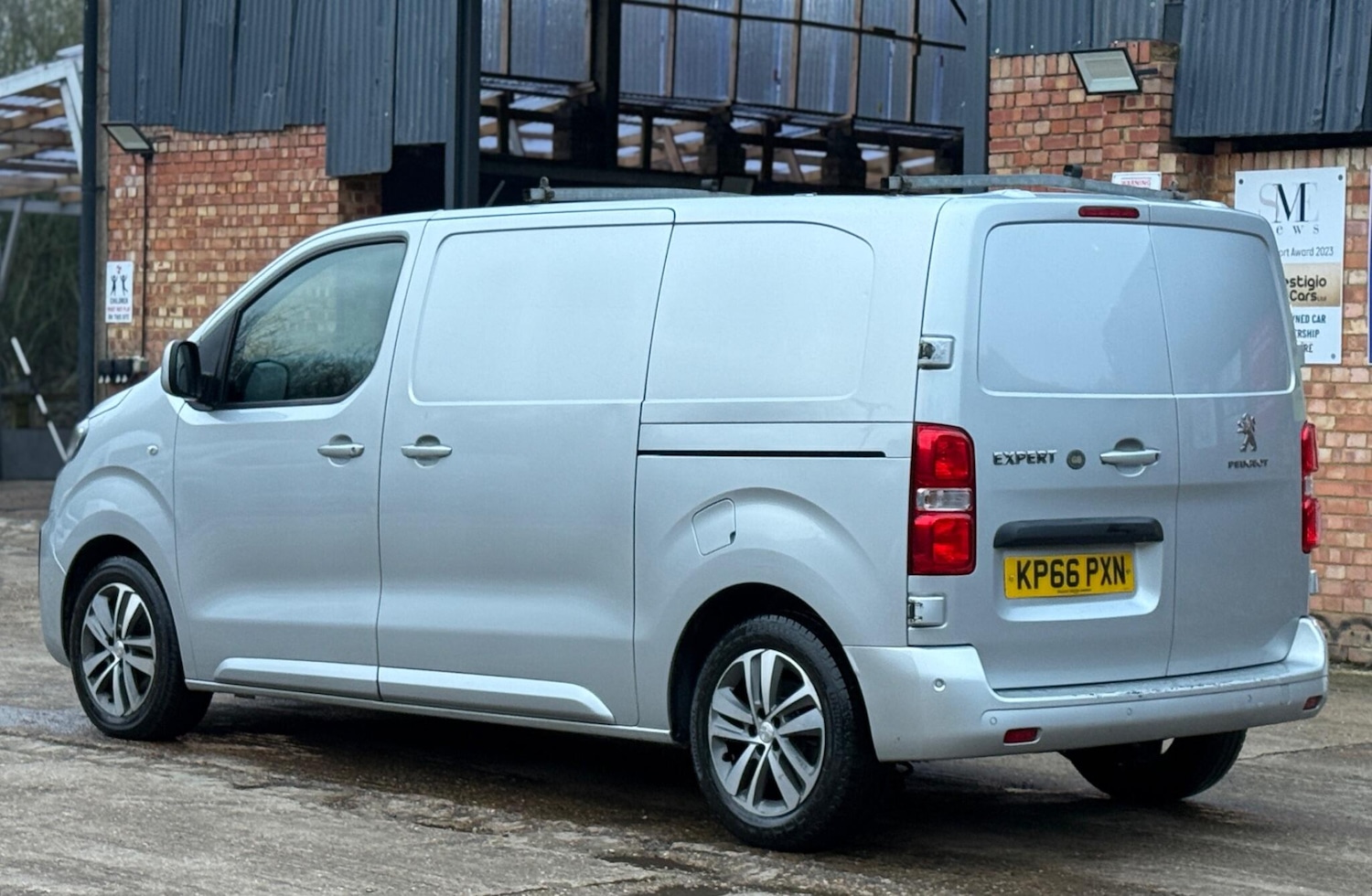 Used Peugeot Expert 2016 for sale - 77327264: Photo 9