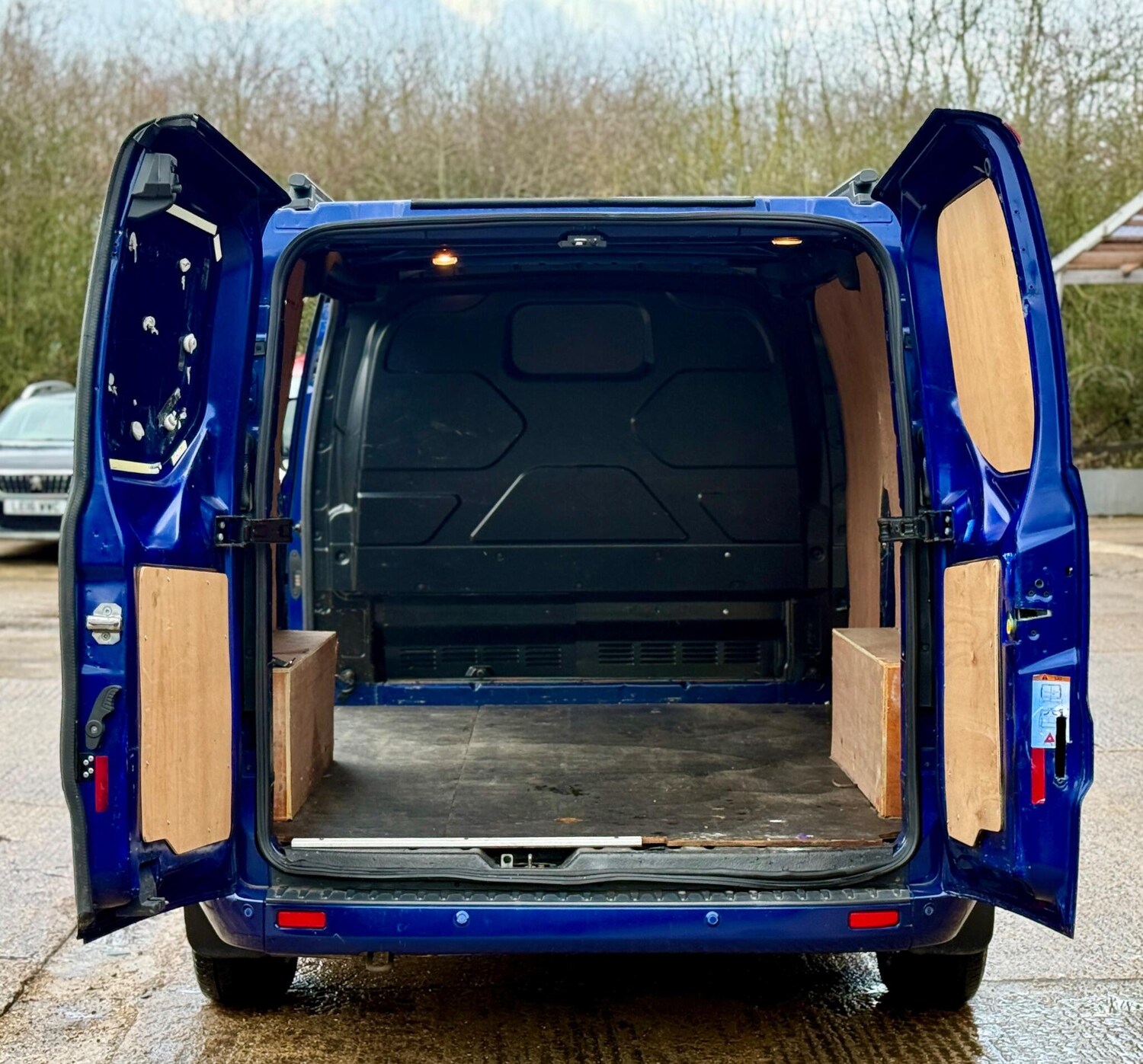 Used Ford Transit Custom 2017 for sale - 77200784: Photo 17