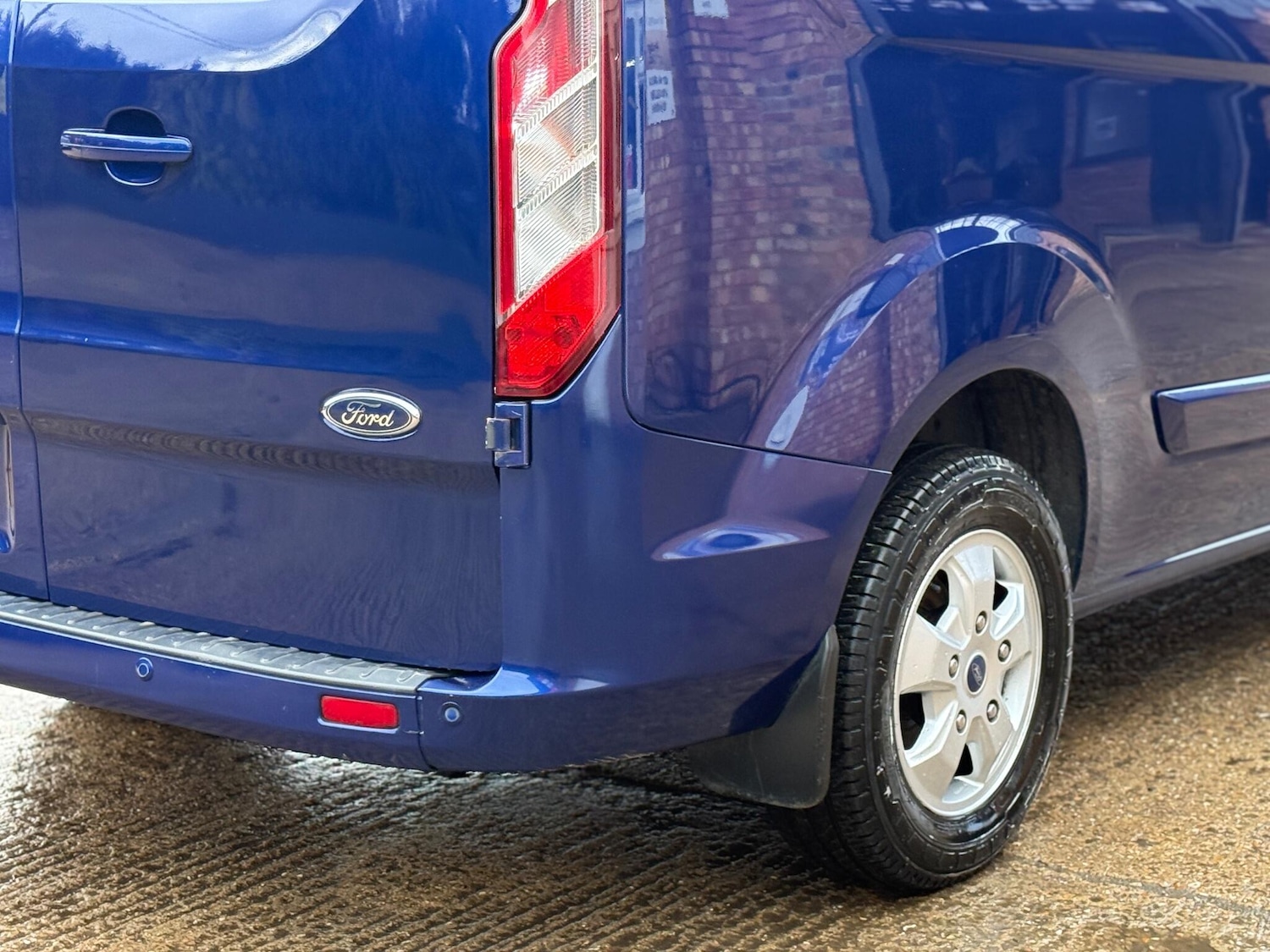 Used Ford Transit Custom 2017 for sale - 77200784: Photo 30