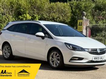2019 (19) - 1.6 CDTi ecoTEC BlueInjection Tech Line Nav Sports Tourer Euro 6 (s/s) 5dr