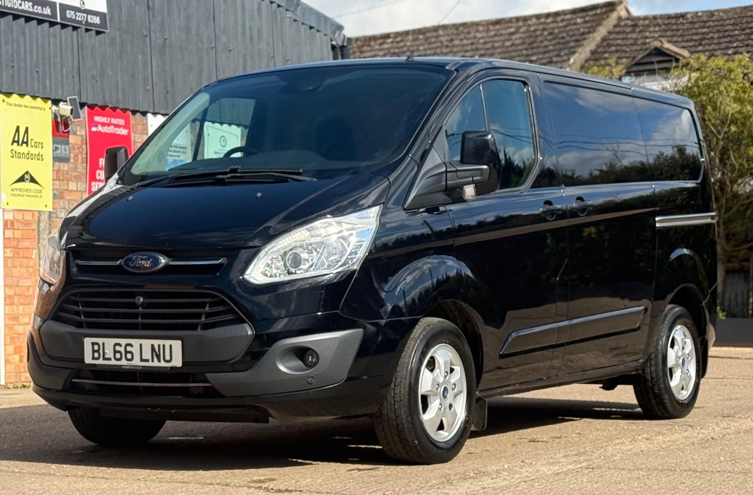 Used Ford Transit Custom 2016 for sale - 78084029: Photo 3