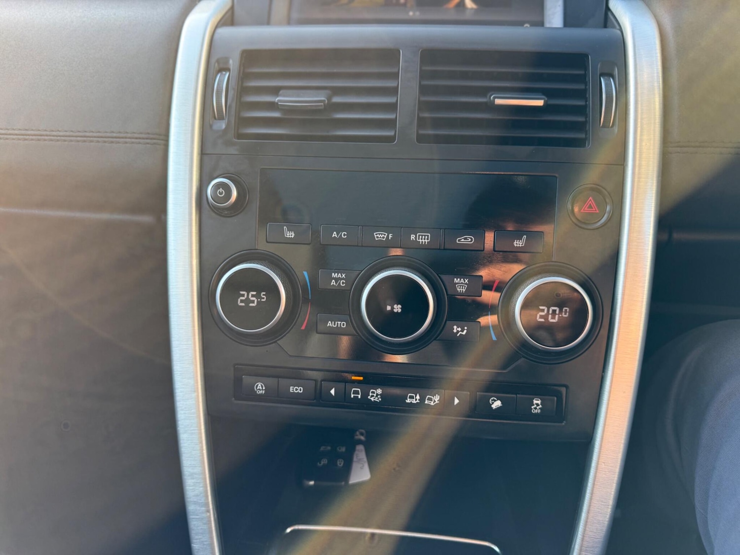 Used Land Rover Discovery Sport 2019 for sale - 77919037: Photo 17