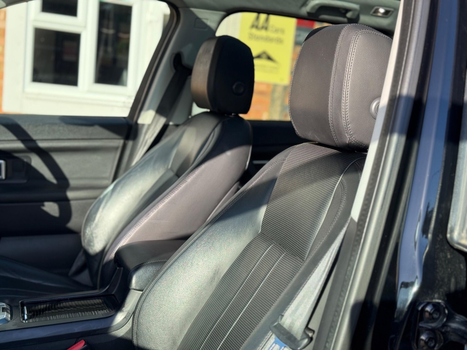 Used Land Rover Discovery Sport 2019 for sale - 77919037: Photo 36