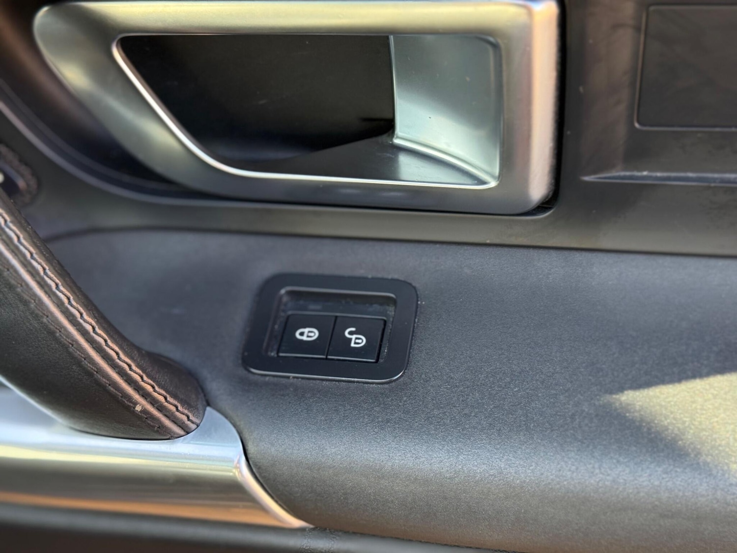 Used Land Rover Discovery Sport 2019 for sale - 77919037: Photo 59