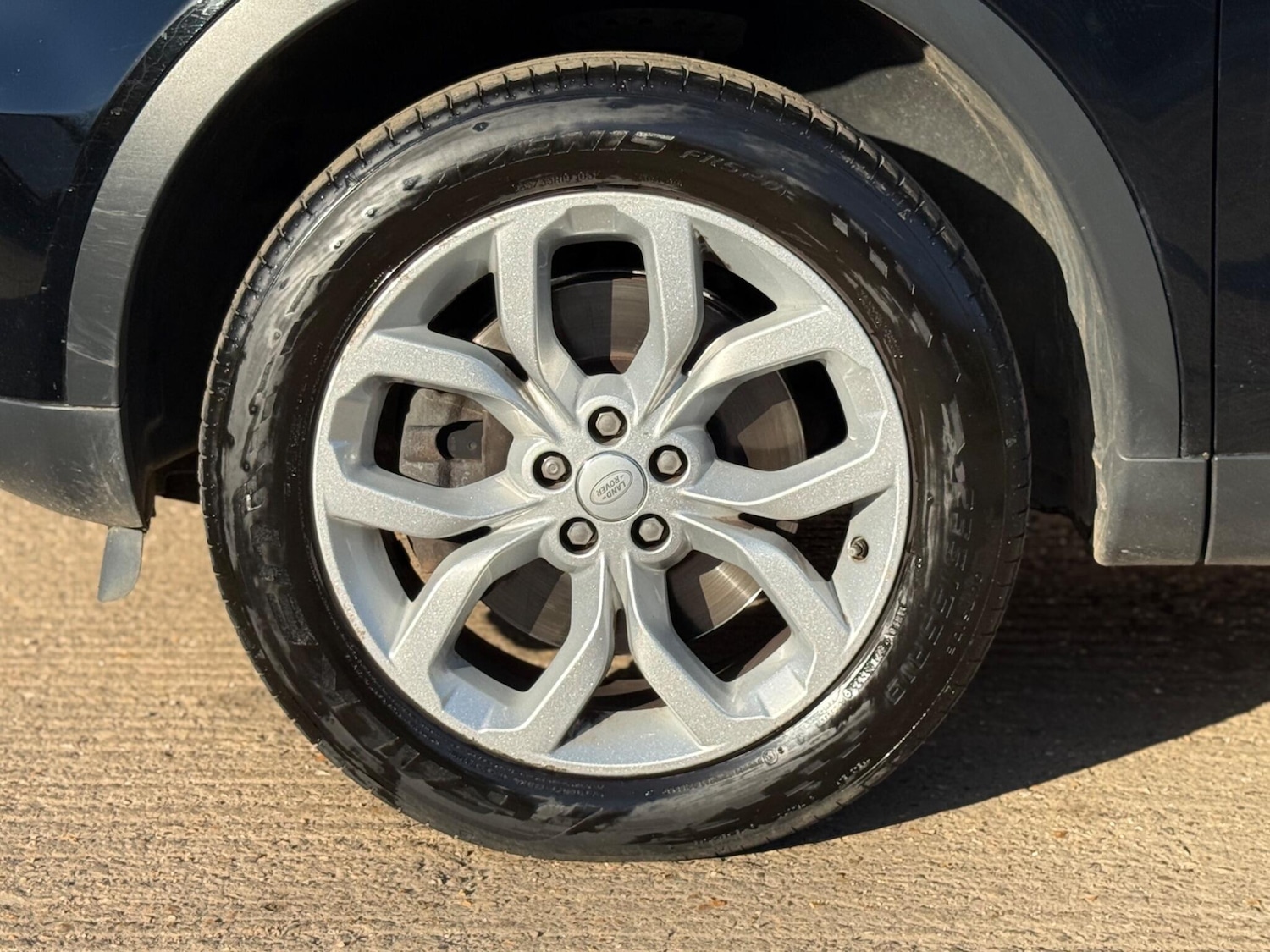 Used Land Rover Discovery Sport 2019 for sale - 77919037: Photo 66