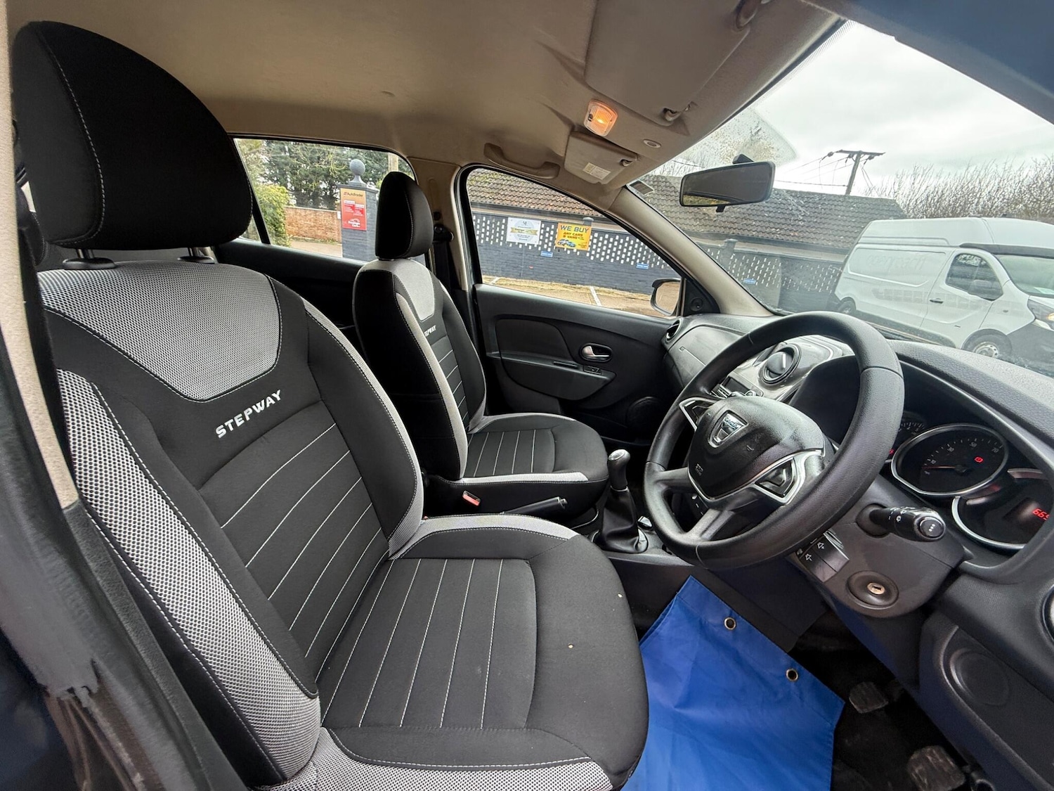 Used Dacia Sandero Stepway 2018 for sale - 77984187: Photo 14