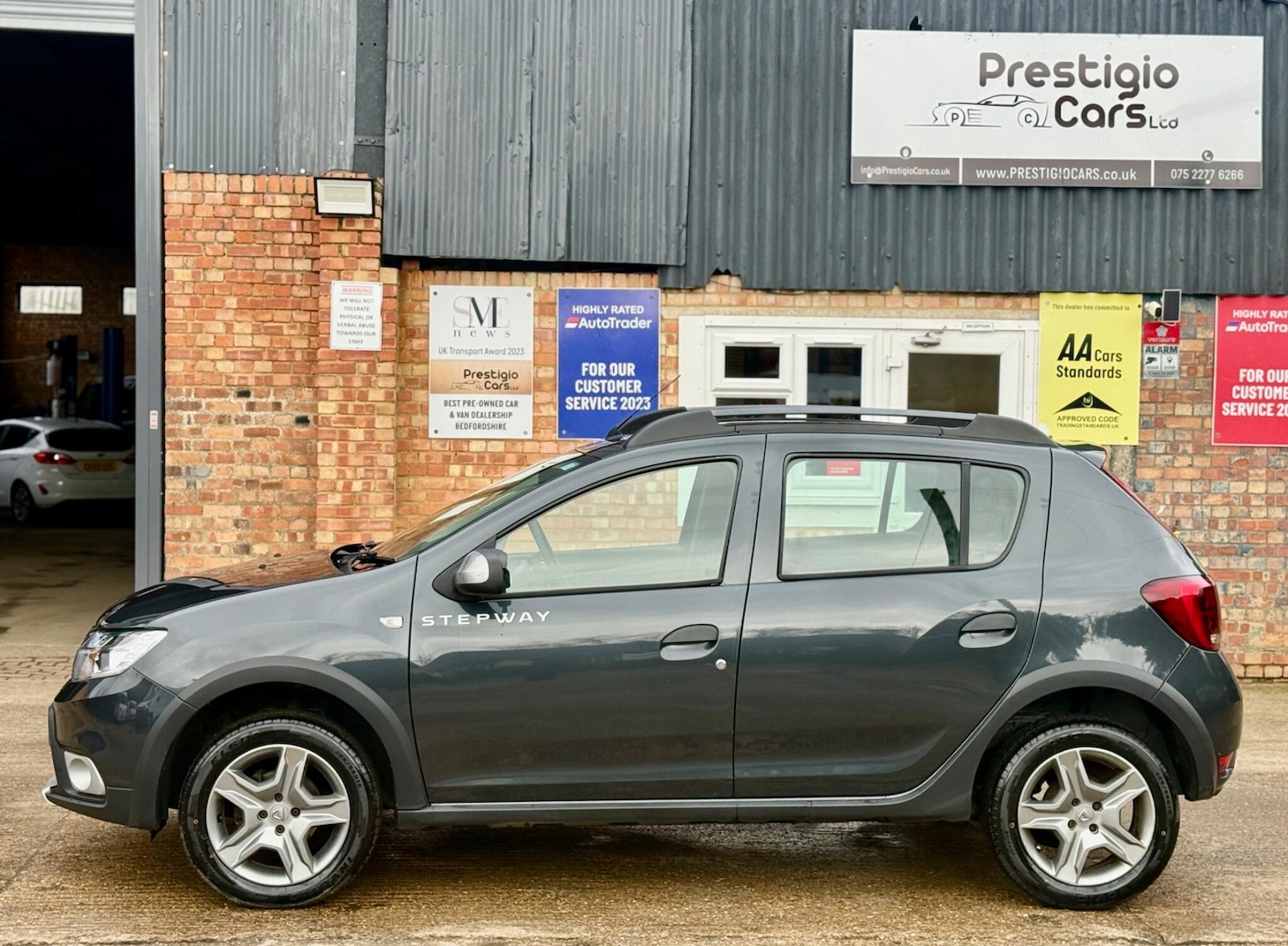 Used Dacia Sandero Stepway 2018 for sale - 77984187: Photo 7