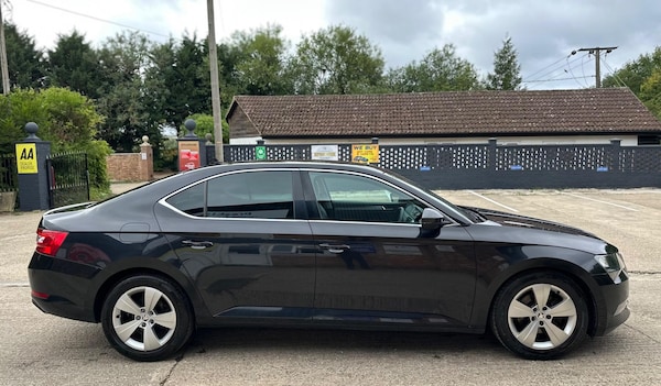 Used Skoda Superb 2016 for sale - 75582332: Photo 10