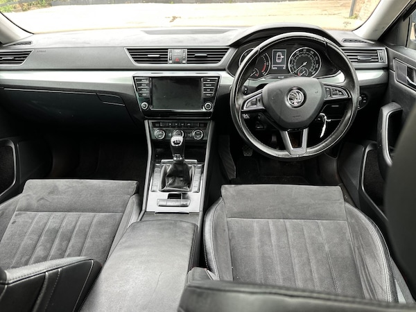 Used Skoda Superb 2016 for sale - 75582332: Photo 14