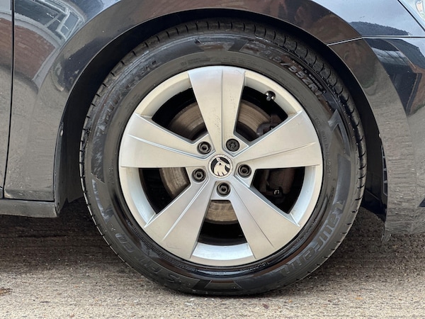 Used Skoda Superb 2016 for sale - 75582332: Photo 17