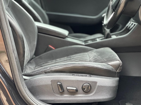Used Skoda Superb 2016 for sale - 75582332: Photo 30