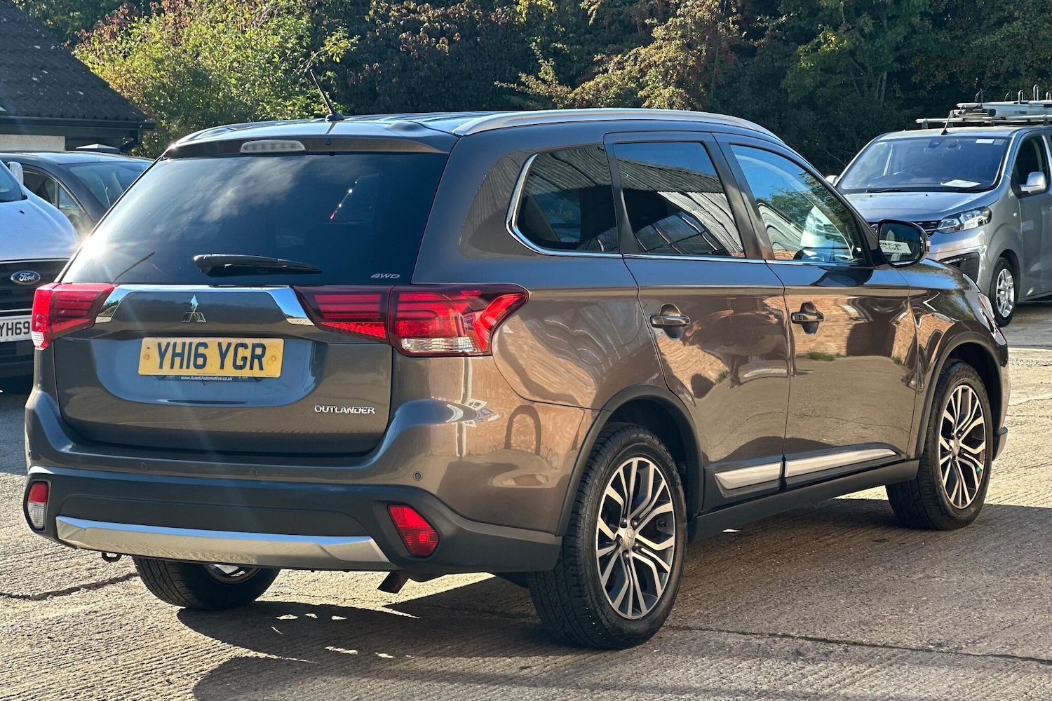 Used Mitsubishi Outlander 2016 for sale - 76186997: Photo 11