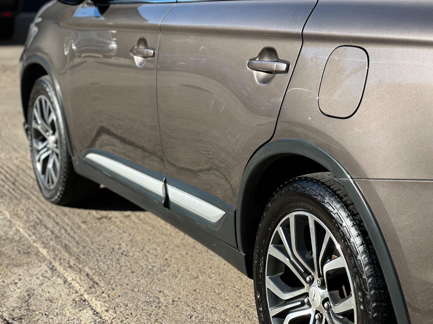 Used Mitsubishi Outlander 2016 for sale - 76186997: Photo 29