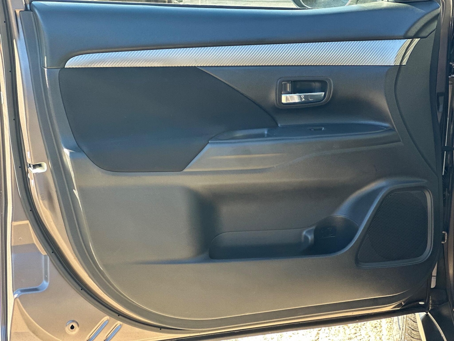 Used Mitsubishi Outlander 2016 for sale - 76186997: Photo 37