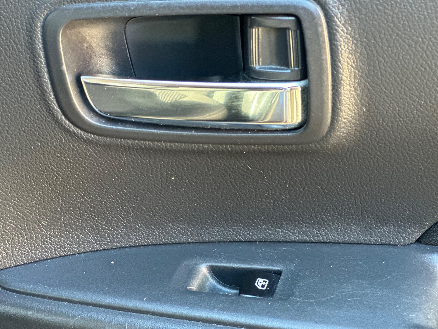 Used Mitsubishi Outlander 2016 for sale - 76186997: Photo 50