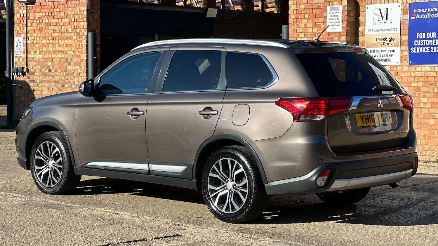 Used Mitsubishi Outlander 2016 for sale - 76186997: Photo 9