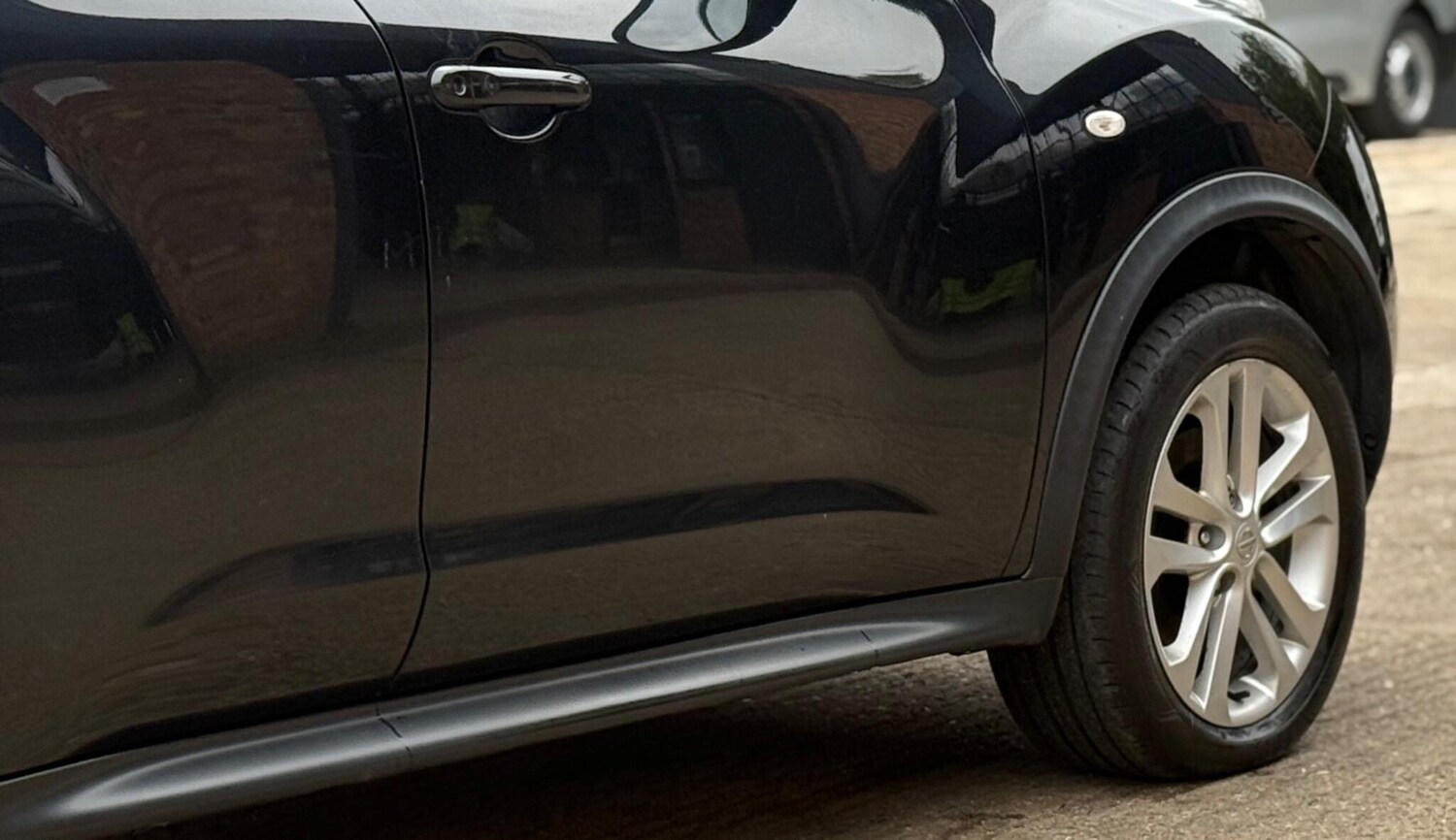 Used Nissan Juke 2011 for sale - 76128034: Photo 37