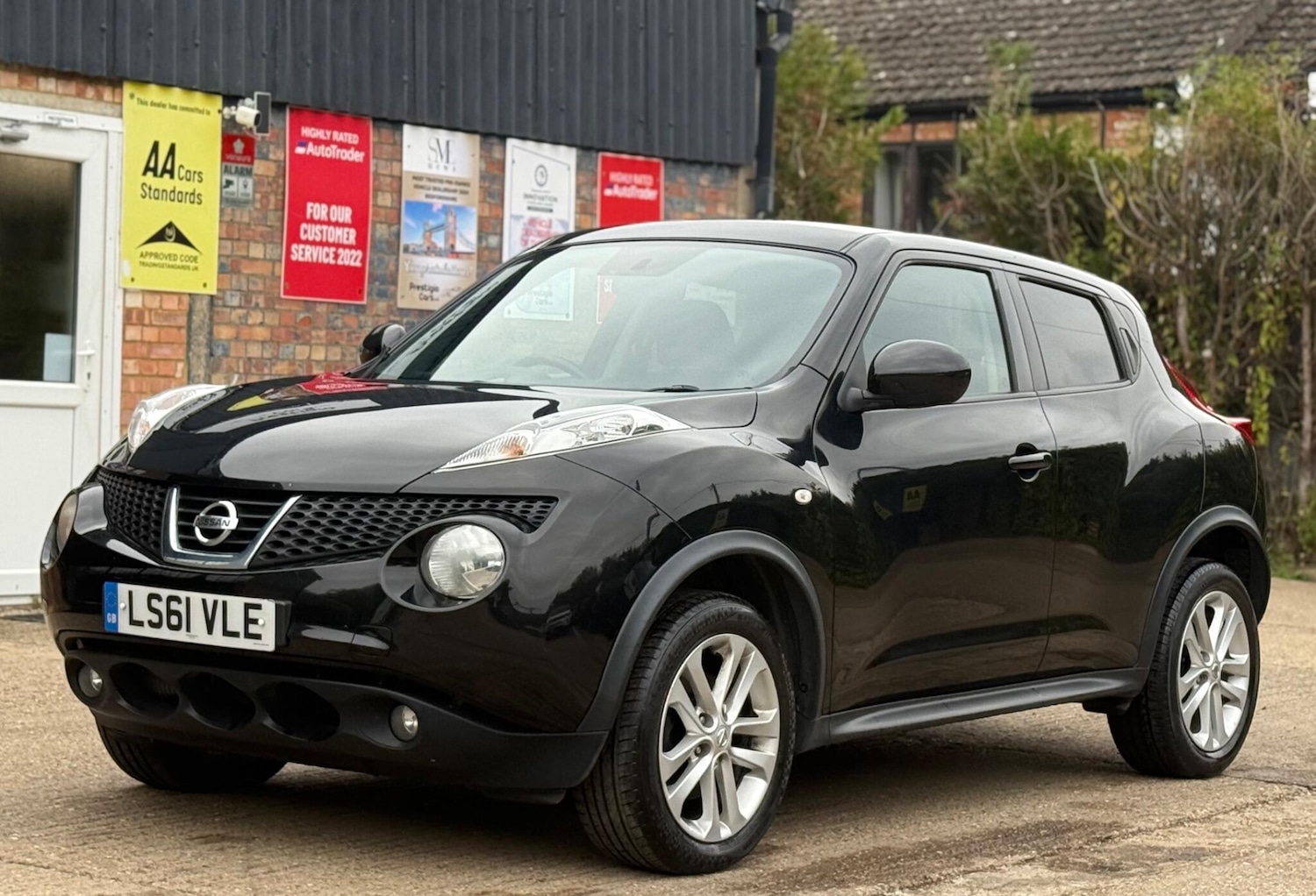 Used Nissan Juke 2011 for sale - 76128034: Photo 5