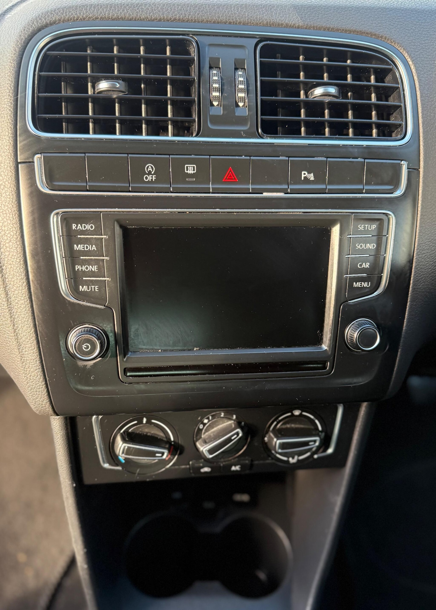 Used Volkswagen Polo 2015 for sale - 77118125: Photo 15