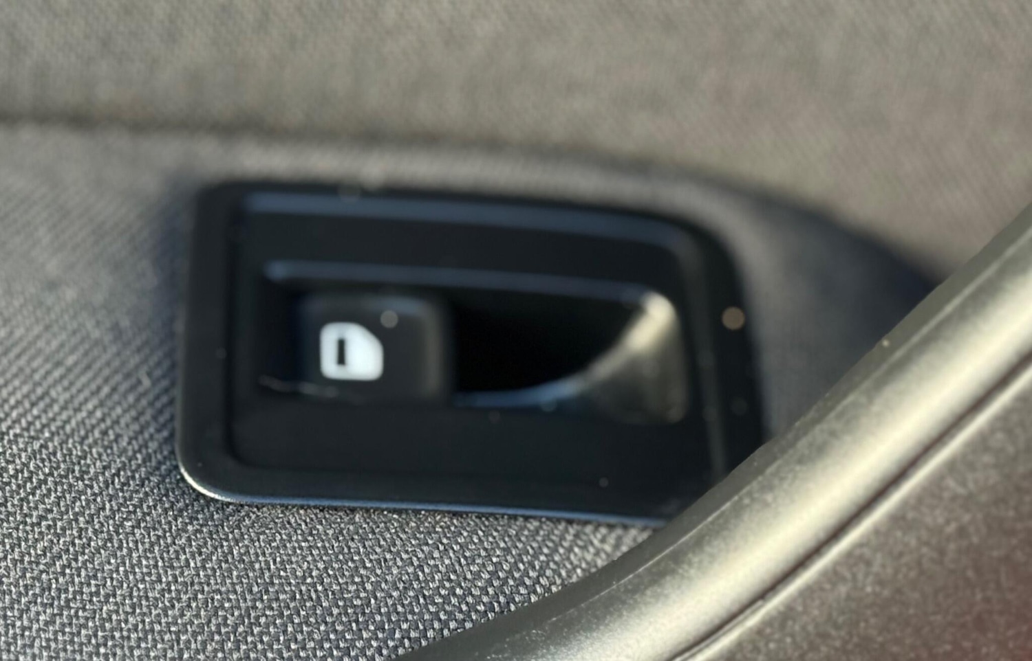 Used Volkswagen Polo 2015 for sale - 77118125: Photo 18