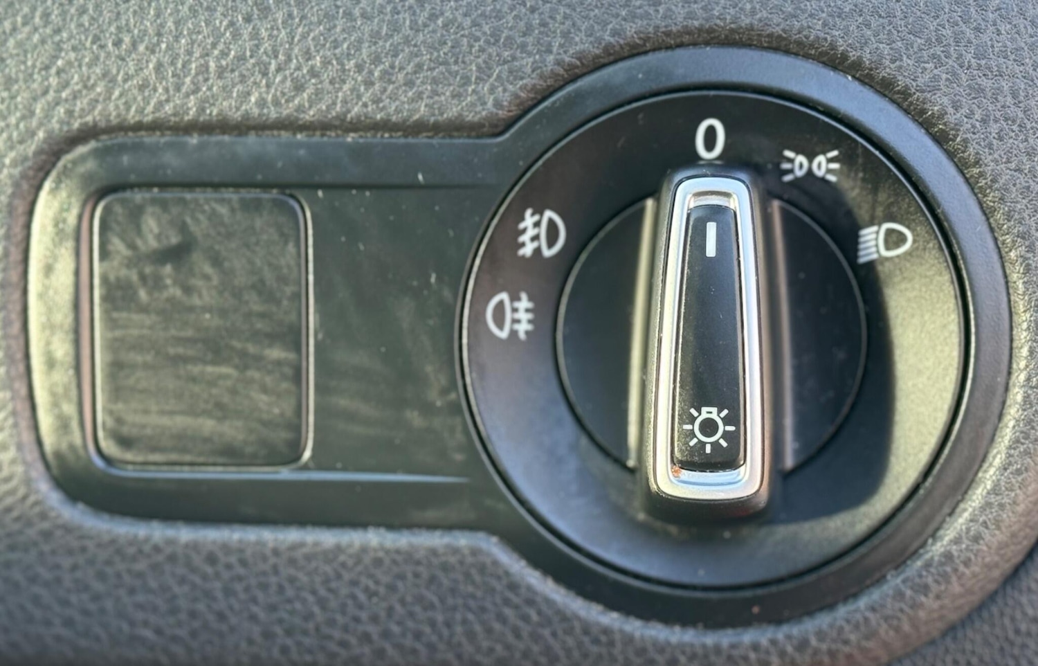 Used Volkswagen Polo 2015 for sale - 77118125: Photo 21