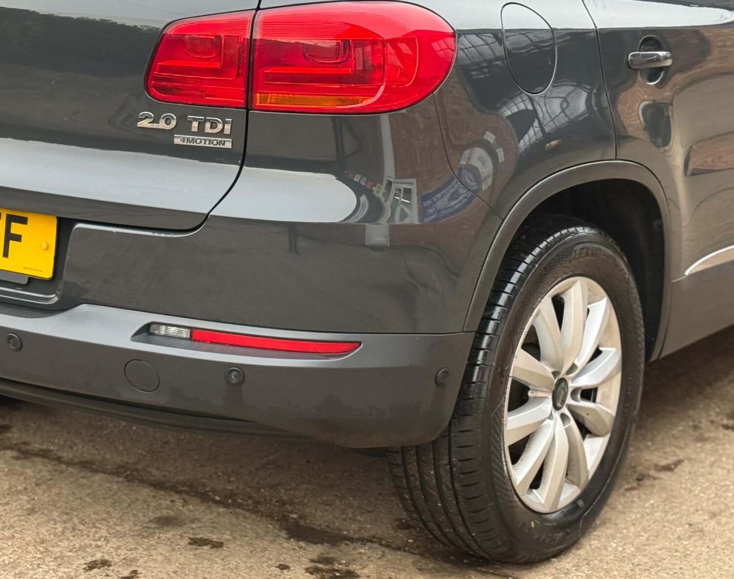 Used Volkswagen Tiguan 2015 for sale - 77529300: Photo 30