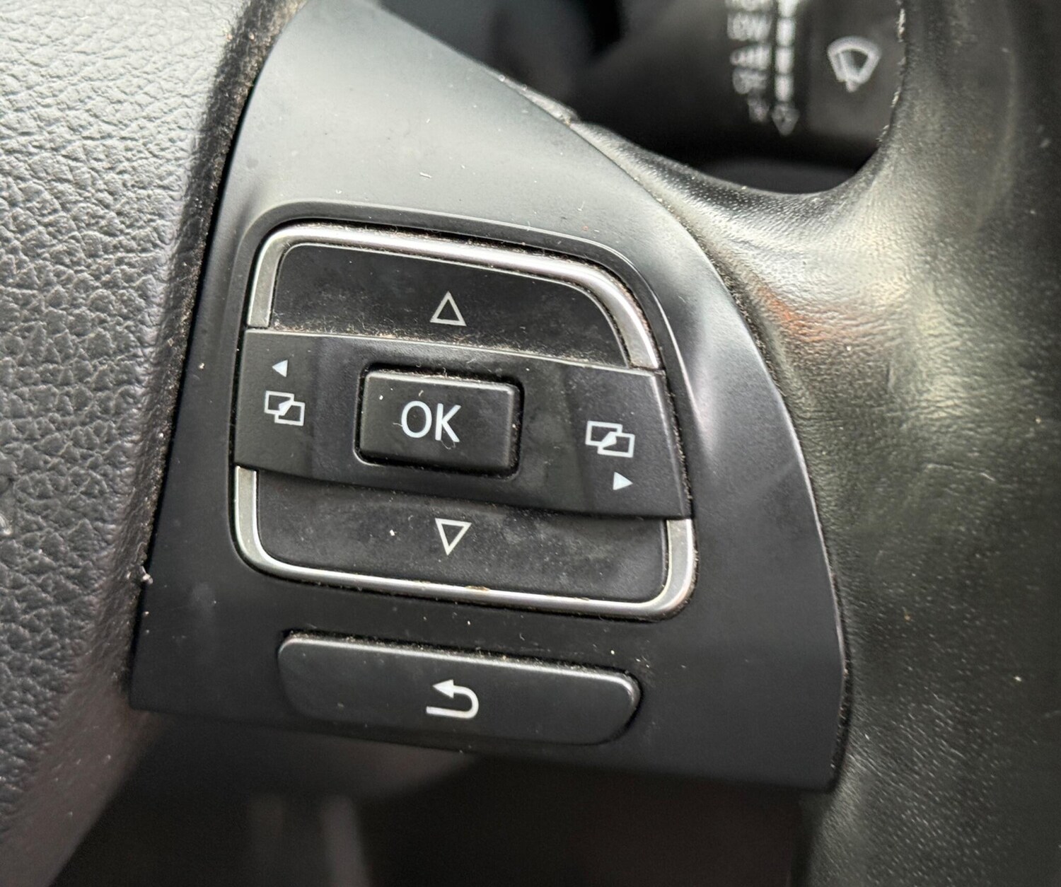 Used Volkswagen Tiguan 2015 for sale - 77529300: Photo 41