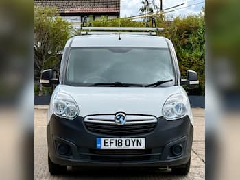 Used Vauxhall Combo 2018 for sale - 79684381: Photo