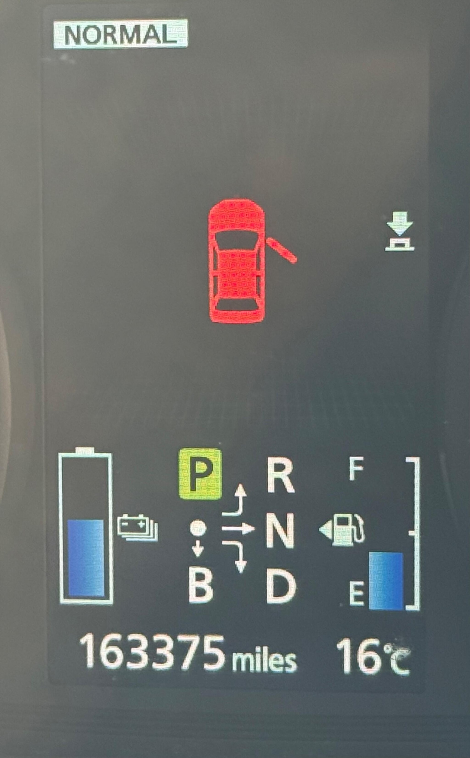 Used Mitsubishi Outlander 2015 for sale - 77789653: Photo 29