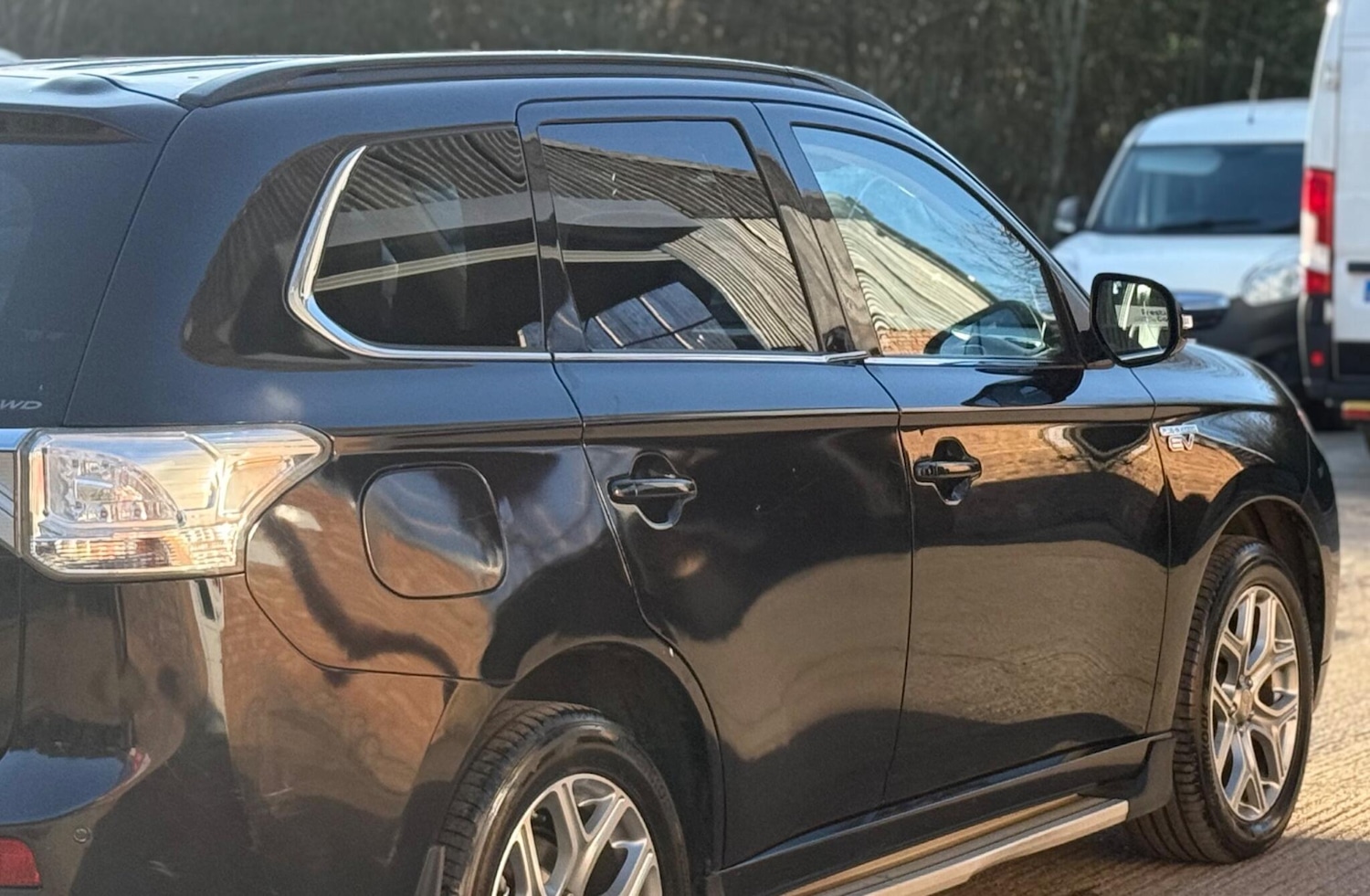 Used Mitsubishi Outlander 2015 for sale - 77789653: Photo 41