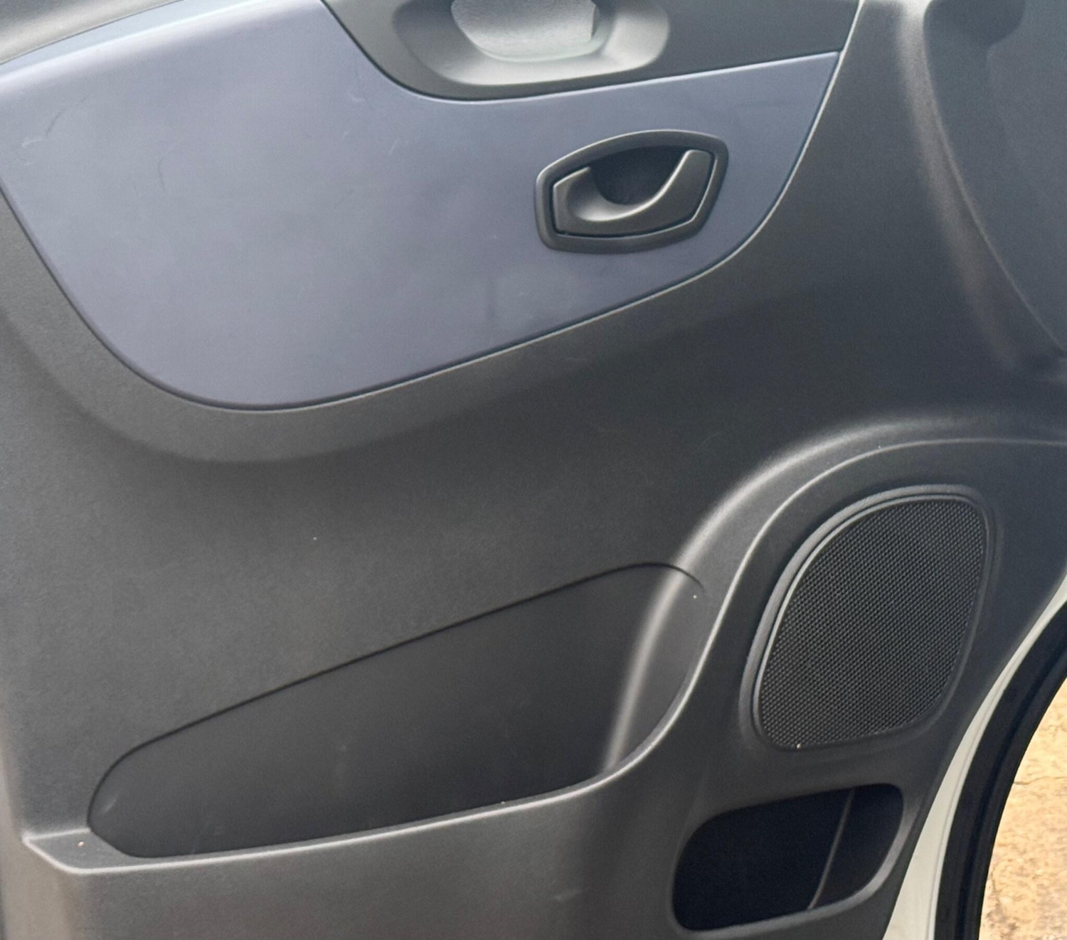 Used Vauxhall Vivaro 2016 for sale - 77056259: Photo 18