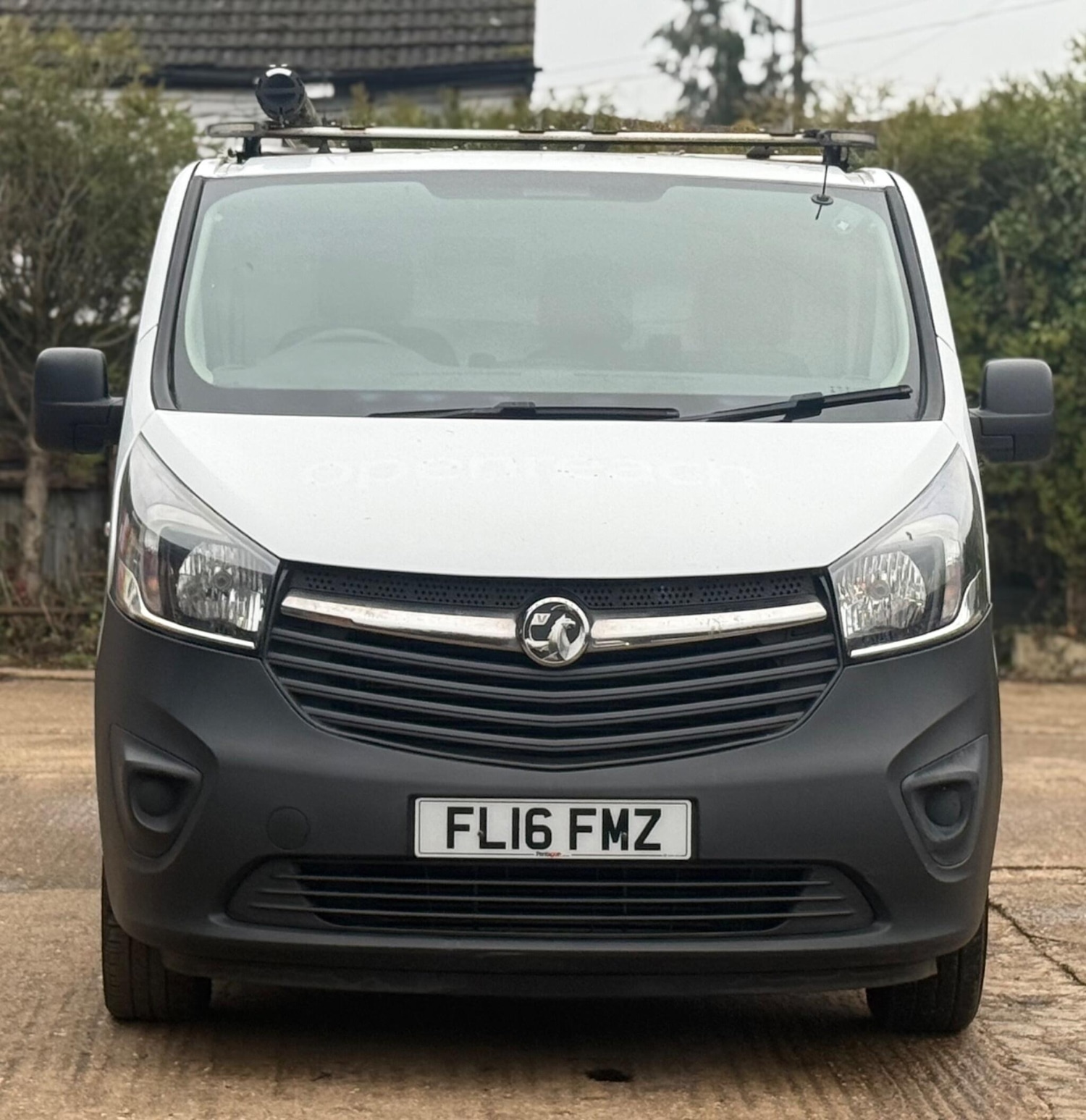 Used Vauxhall Vivaro 2016 for sale - 77056259: Photo 3
