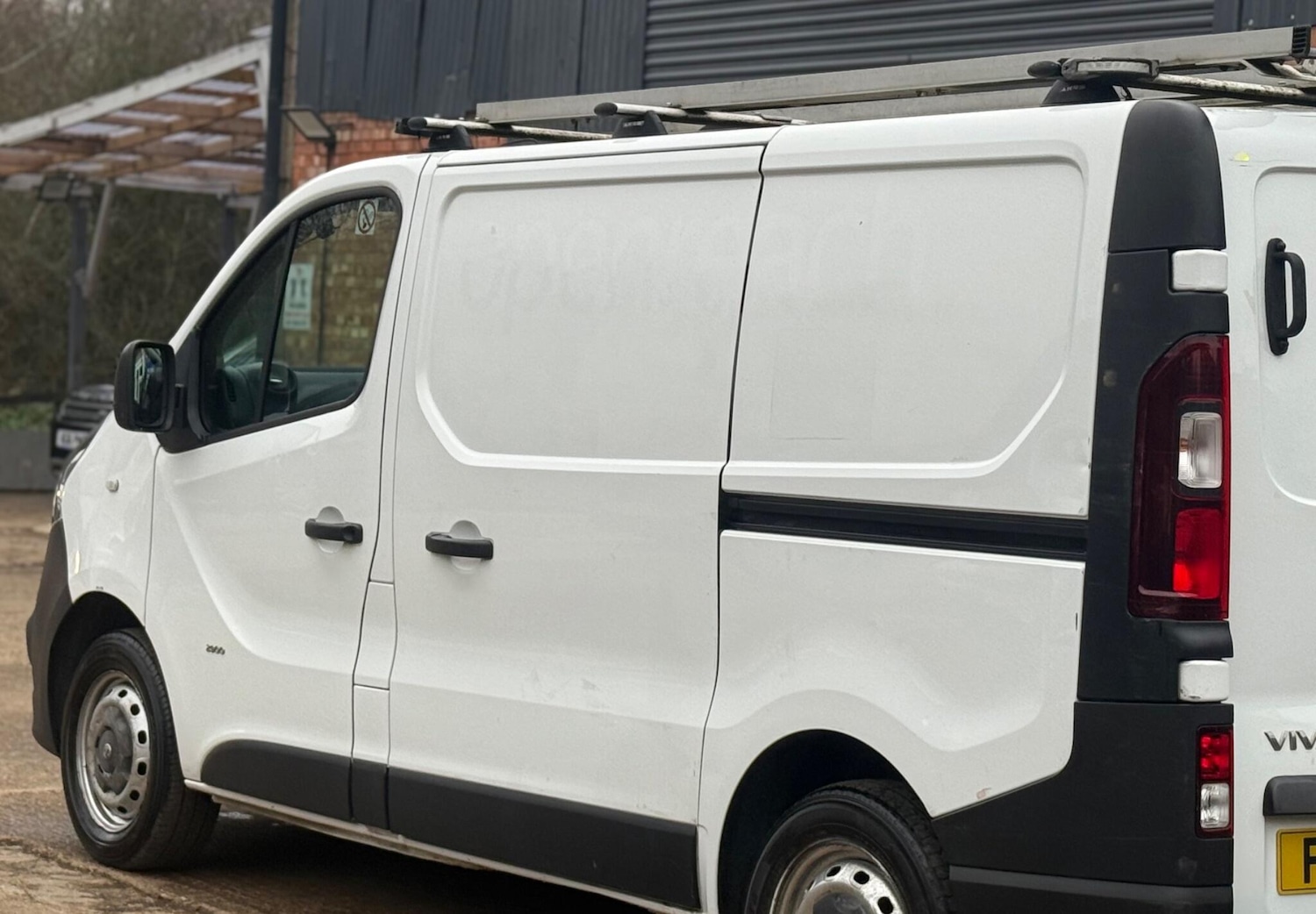 Used Vauxhall Vivaro 2016 for sale - 77056259: Photo 31