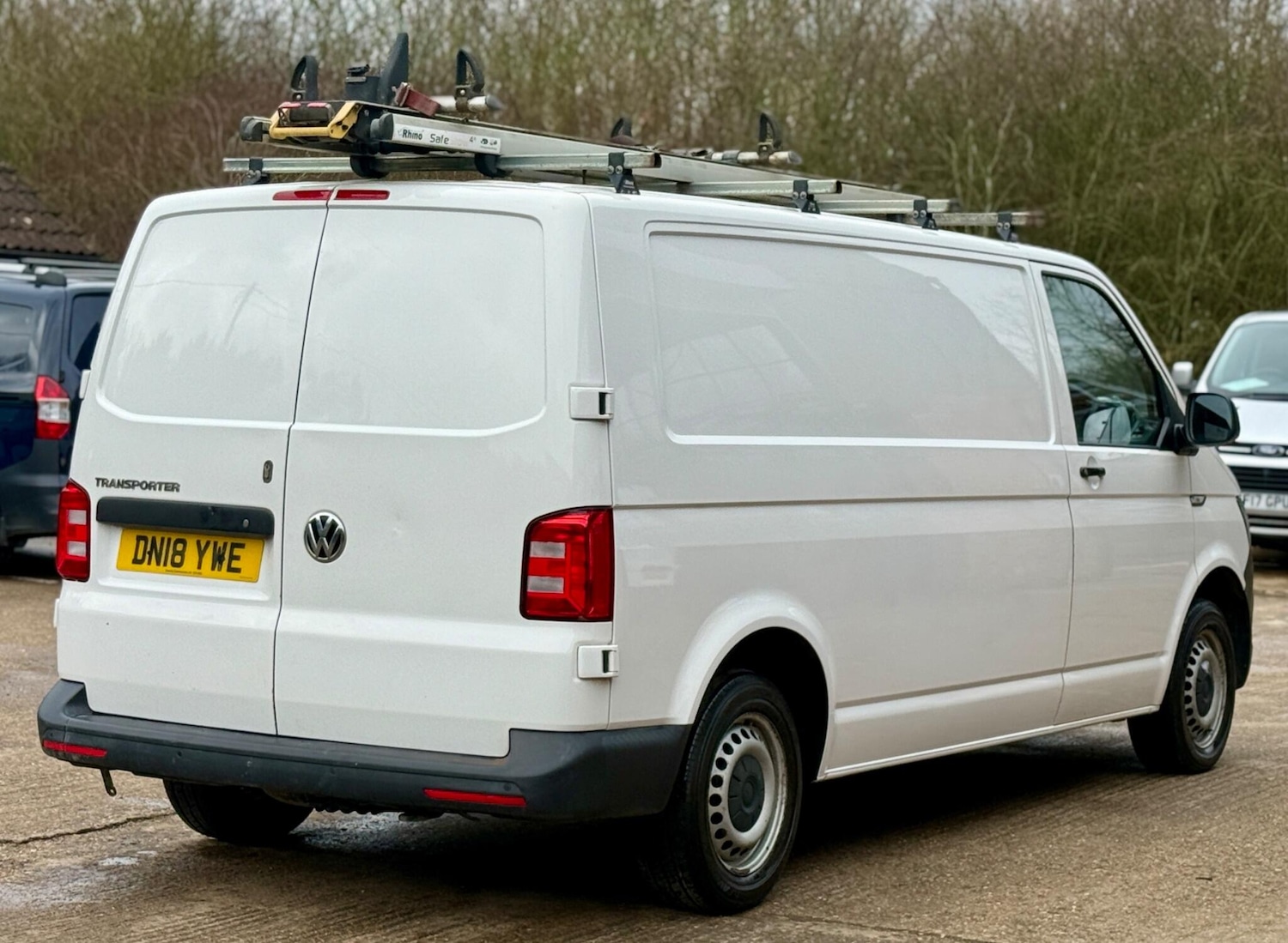 Used Volkswagen Transporter 2018 for sale - 77578848: Photo 11